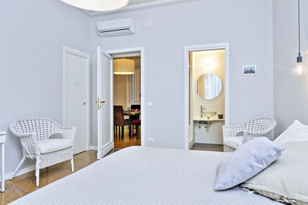 B&B Romagnosi 20 Екстер'єр фото